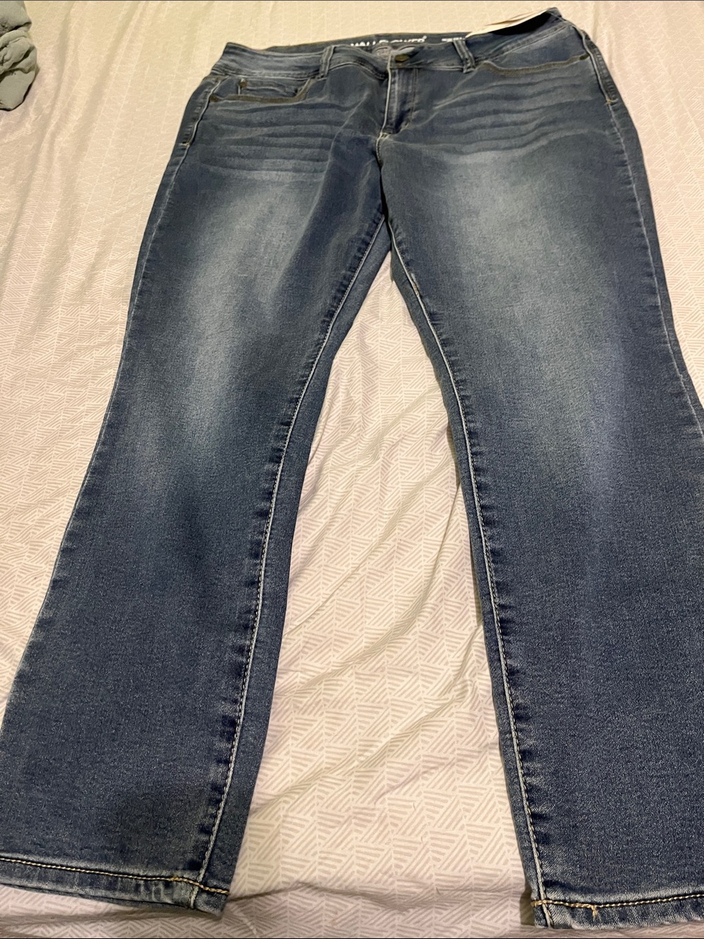 Wallflower Women's Dark Blue Short. Ultra Fit Skinny.